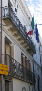 facciata principale municipio - particolare