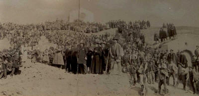 foto d'epoca - lavori di risanamento della collina "Torre Vecchia"