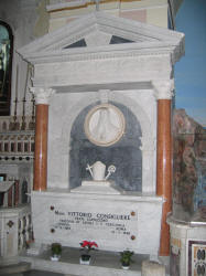 la tomba di Mons. Vittorio Consigliere