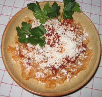 piatti tipici - tagliatelle ricce con ricotta dura